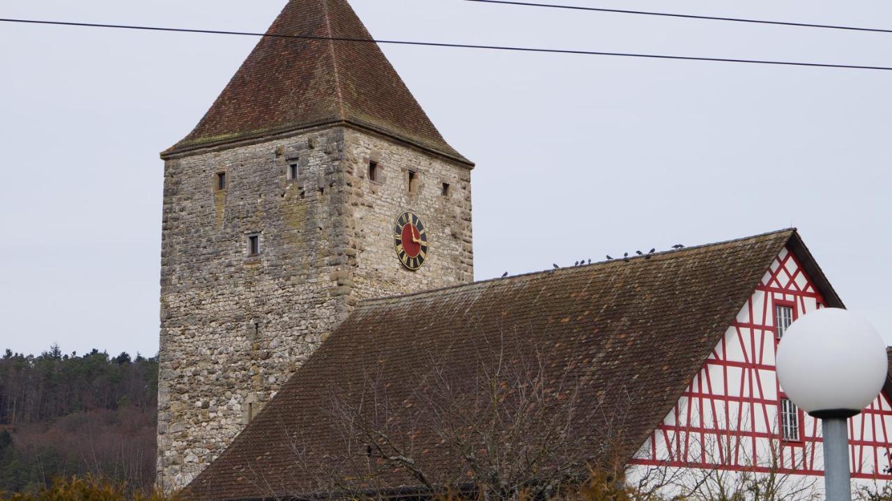 Hotel Restaurant Kreuz Kaiserstuhl 外观 照片