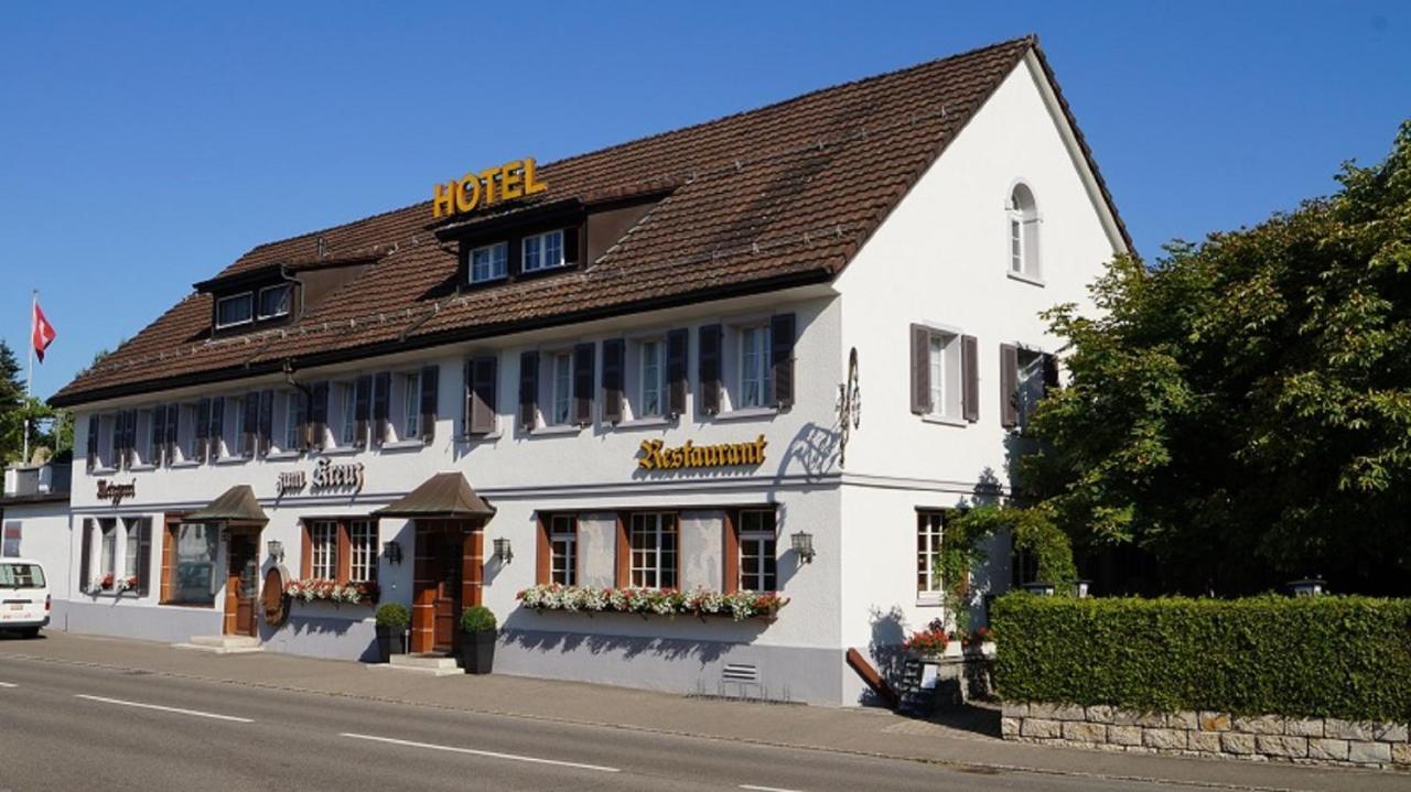 Hotel Restaurant Kreuz Kaiserstuhl 外观 照片