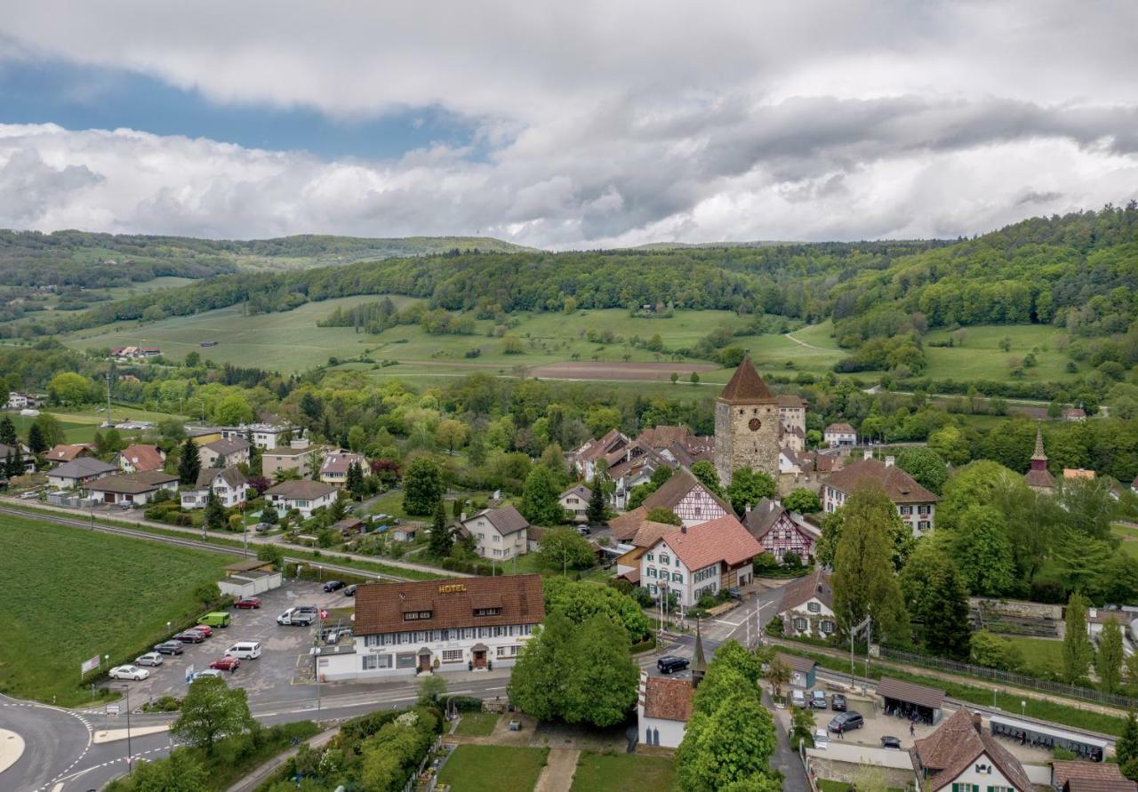 Hotel Restaurant Kreuz Kaiserstuhl 外观 照片